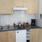 別荘 Petite Maison Chaleureuse Avec Piscine