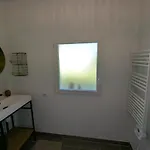 Petite Maison Chaleureuse Avec Piscine *