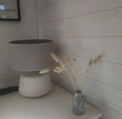 بيت للعطل Petite Maison Chaleureuse Avec Piscine *