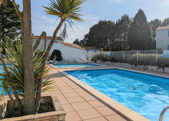 Petite Maison Chaleureuse Avec Piscine بيت للعطل *
