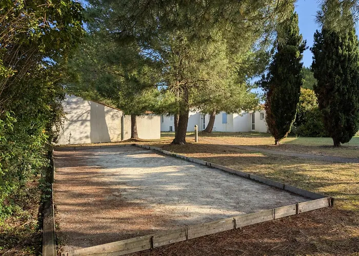 Petite Maison Chaleureuse Avec Piscine بيت للعطل
